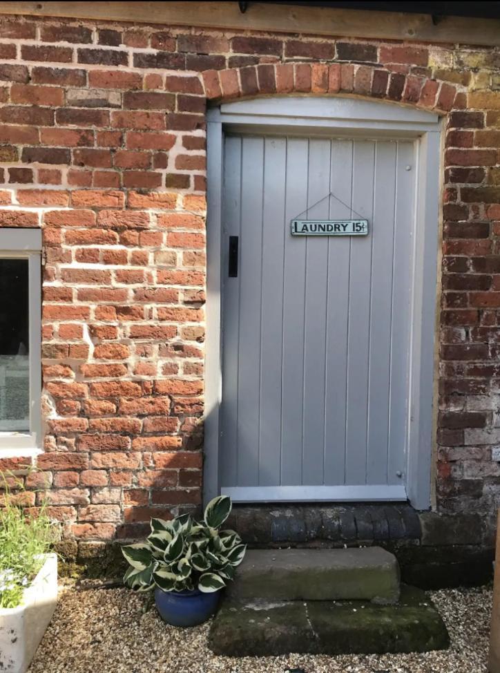 Evelith Manor Barns